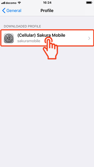 iPhone screen showing Sakura Mobile APN profile under downloaded configuration profiles.